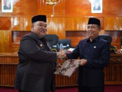 Bupati BS Hadiri Rapat Paripurna Pembicaraan Tingkat II dan Raperda Pertanggungjawaban APBD Tahun 2024