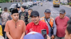 Kadis PUPR Bengkulu Utara Mendampingi Bupati Bengkulu Utara Tinjau Proyek Jalan di Pasar Purwodadi, Ini Pesan Bupati kepada Kontraktor